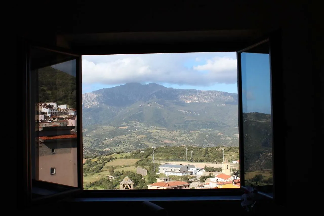 b&b il Portico Orgosolo Bed & Breakfast